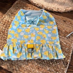 New with tags  handmade, Pet harness 18-20 cute ducks strong D ring and webbing